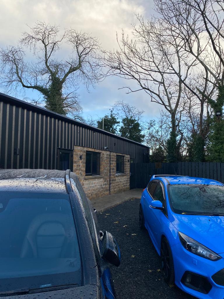 WhatsApp Image 2025-10-16 at 20.14.56_1f8eb239